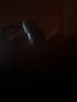 Prettylarge online show from March 30, 8:43 pm