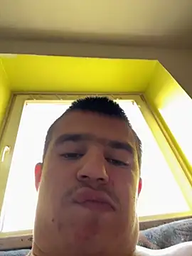 pussyhunter323557 online show from November 1, 12:40 pm