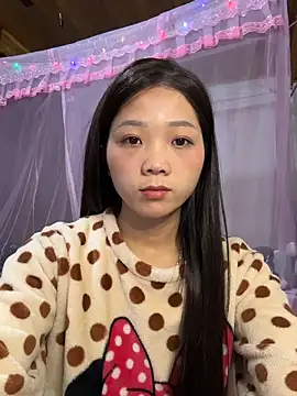 thaoyeuuu online show from November 13, 5:39 am