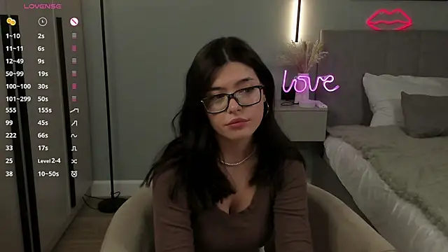 Snapshot of LubaStadt chatting on September 21, 7:15 pm LubaStadt online show from September 21, 7:15 pm