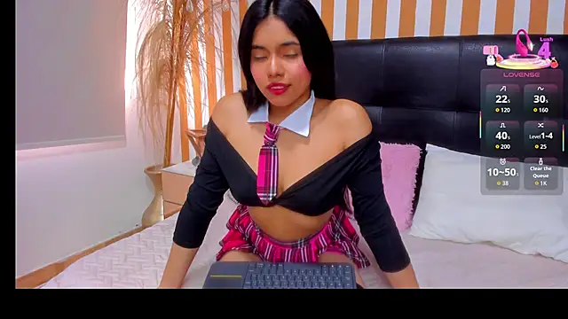 LunaToledo online show from November 20, 12:49 pm