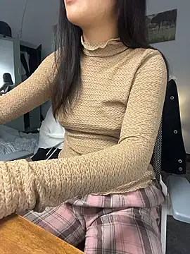 bunny b4nny online show from January 10, 7:10 am