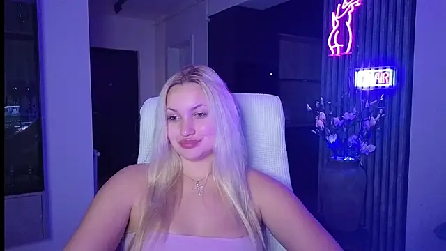 Snapshot of adrelaxina chatting on October 21, 11:05 pm adrelaxina online show from October 21, 11:05 pm