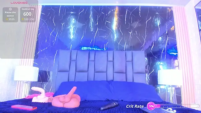 Snapshot of BustyGlow chatting on November 13, 10:58 am BustyGlow online show from November 13, 10:58 am