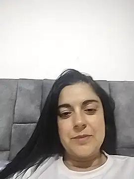 Snapshot of Nahomi_04 chatting on October 20, 2:45 am Nahomi 04 online show from October 20, 2:45 am