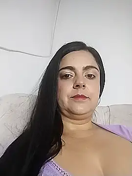 Snapshot of Nahomi_04 chatting on November 1, 11:07 pm Nahomi 04 online show from November 1, 11:07 pm