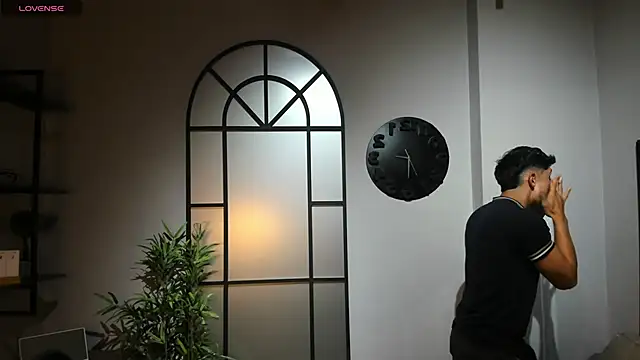 AustinJones  online show from November 3, 6:42 pm