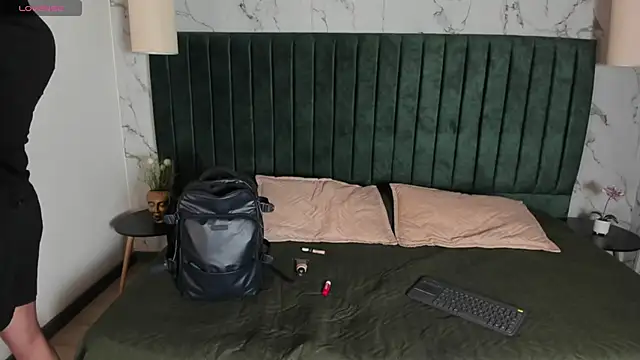 AustinJones  online show from January 12, 7:19 pm