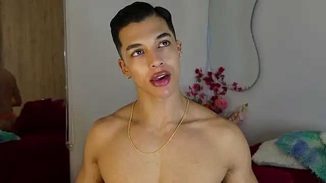 Snapshot of Troye_Williams chatting on March 19, 11:25 am Troye Williams online show from March 19, 11:25 am