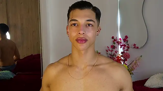 Snapshot of Troye_Williams chatting on March 25, 1:06 pm Troye Williams online show from March 25, 1:06 pm