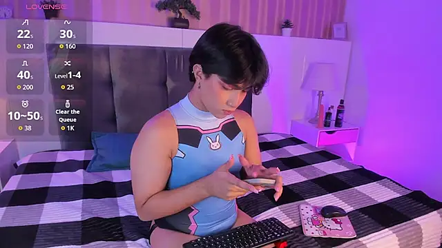 Creamy Angelo online show from September 17, 4:25 am