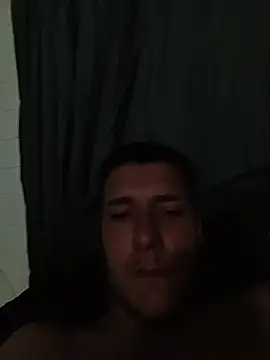 Snapshot of yesica87 chatting on October 27, 1:09 am yesica87 online show from October 27, 1:09 am