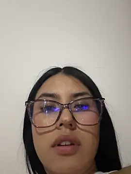Victoria alson online show from May 9, 1:33 am