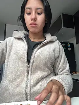 Victoria alson online show from July 16, 2:01 pm