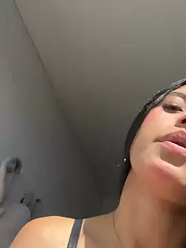 Victoria alson online show from July 28, 2:13 pm
