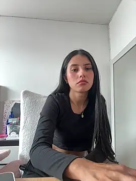 Victoria alson online show from July 31, 3:44 pm