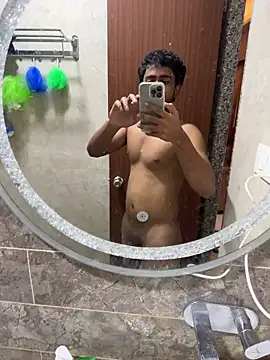 yheeboi online show from March 24, 8:19 am