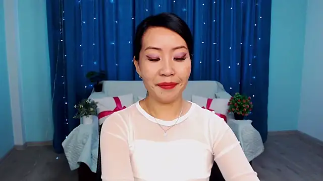 LiaPak online show from October 21, 1:06 am