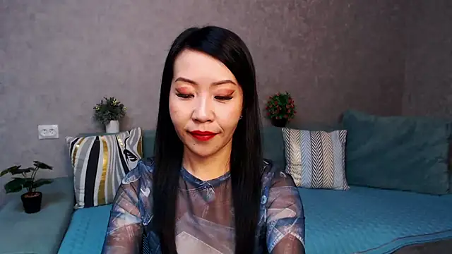 LiaPak online show from November 21, 1:04 am