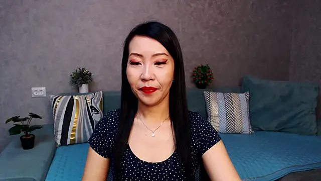 LiaPak online show from November 24, 1:05 am