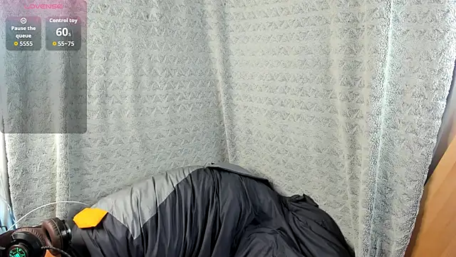 MiaLores online show from September 12, 8:36 am