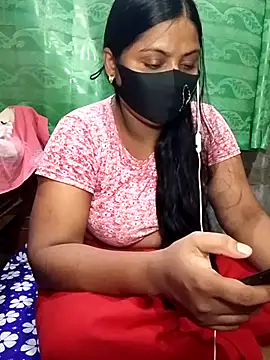 Snapshot of Mistompa24 chatting on June 13, 8:34 am Mistompa24 online show from June 13, 8:34 am