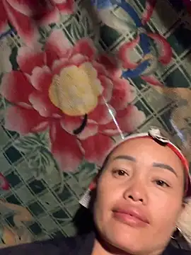 Snapshot of rosa-1200 chatting on September 30, 5:34 am rosa-1200 online show from September 30, 5:34 am