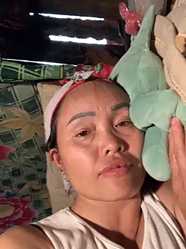 Snapshot of rosa-1200 chatting on October 9, 6:22 am rosa-1200 online show from October 9, 6:22 am