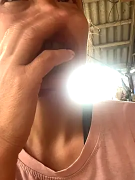 Snapshot of rosa-1200 chatting on October 11, 8:46 am rosa-1200 online show from October 11, 8:46 am