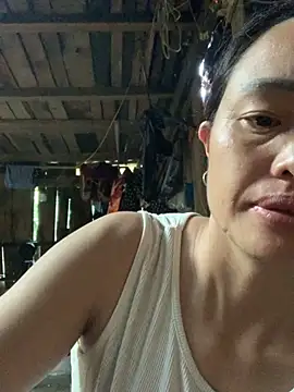 Snapshot of rosa-1200 chatting on October 15, 1:50 am rosa-1200 online show from October 15, 1:50 am