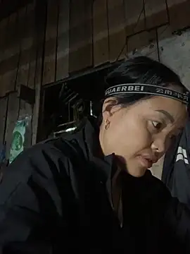 Snapshot of rosa-1200 chatting on October 17, 12:25 am rosa-1200 online show from October 17, 12:25 am