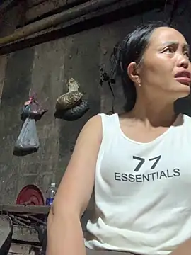 Snapshot of rosa-1200 chatting on October 29, 2:52 pm rosa-1200 online show from October 29, 2:52 pm