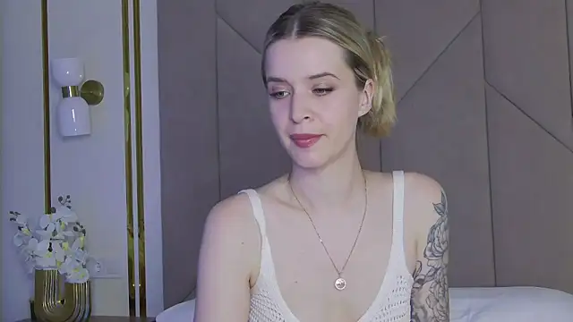 Touch me online show from October 5, 4:27 pm