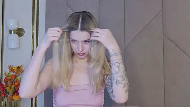 Touch me online show from November 23, 4:29 pm