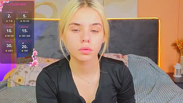 Mira Melts online show from September 19, 1:23 pm