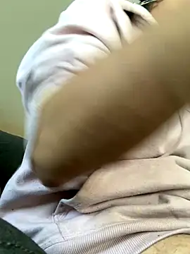 DanBfl online show from October 9, 7:56 pm