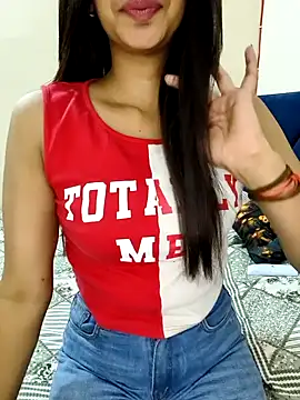 Snapshot of Cute_merry01 chatting on September 11, 10:21 pm Cute merry01 online show from September 11, 10:21 pm