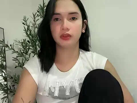 Sweet Hannahx online show from July 22, 1:25 pm