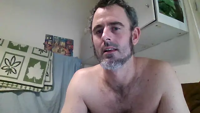 whatYwantMorrre online show from December 3, 11:08 am