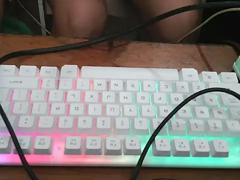 Snapshot of pinayhotii chatting on September 16, 4:02 am pinayhotii online show from September 16, 4:02 am