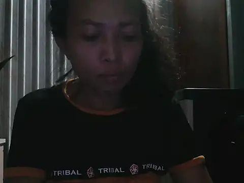 Snapshot of pinayhotii chatting on September 23, 7:28 pm pinayhotii online show from September 23, 7:28 pm