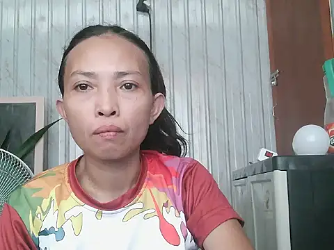 Snapshot of pinayhotii chatting on October 8, 3:15 am pinayhotii online show from October 8, 3:15 am