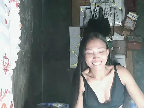 Snapshot of pinayhotii chatting on October 31, 11:11 am pinayhotii online show from October 31, 11:11 am