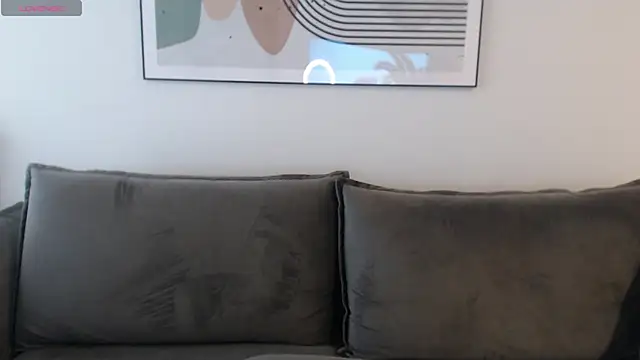 Snapshot of summer_time13 chatting on October 2, 2:46 pm summer time13 online show from October 2, 2:46 pm