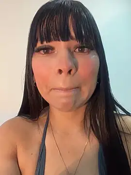 BrendaCrean online show from October 8, 11:52 am