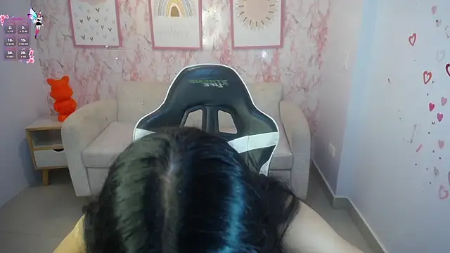 Kylie ch1 online show from November 24, 3:17 am