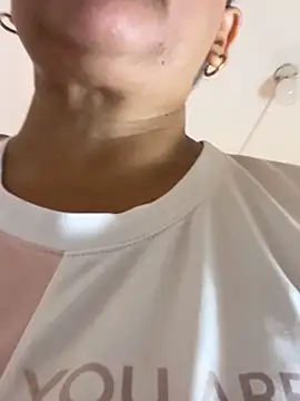 Snapshot of Lucy_Milf_474 chatting on February 24, 12:03 pm Lucy Milf 474 online show from February 24, 12:03 pm