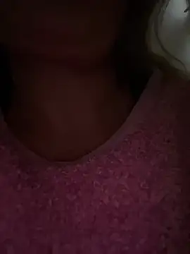 Snapshot of Lucy_Milf_474 chatting on March 25, 11:38 am Lucy Milf 474 online show from March 25, 11:38 am