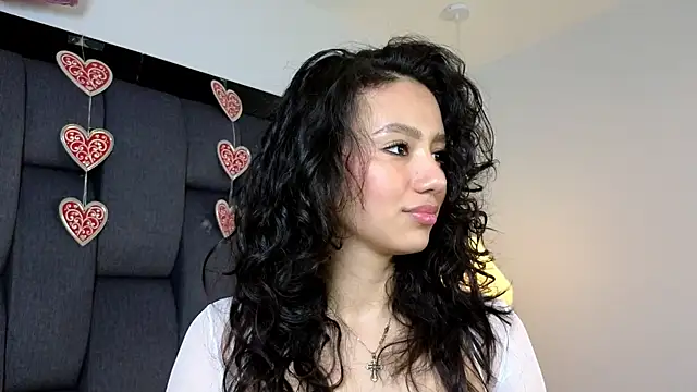 Calipso Parisi online show from February 13, 2:57 pm