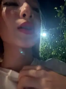 Snapshot of SweetBunnyGF chatting on October 26, 11:09 pm SweetBunnyGF online show from October 26, 11:09 pm